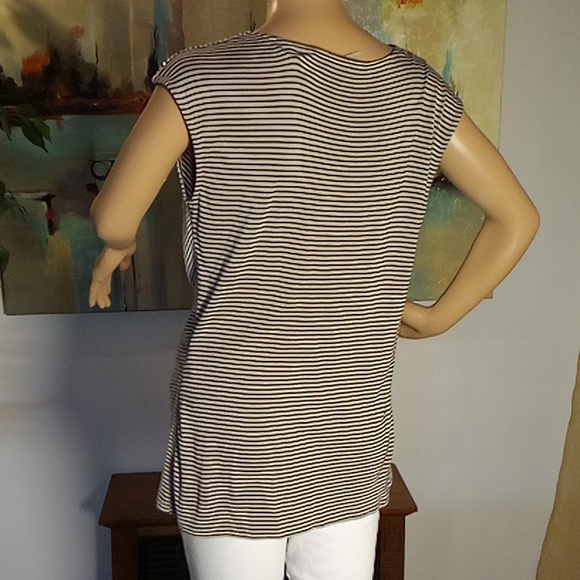 Tunic Style Sleeveless Sequined Top, size M - Picture 5 of 7